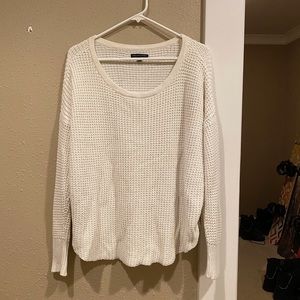 American Eagle White Long Sleeved Women's Sweater!